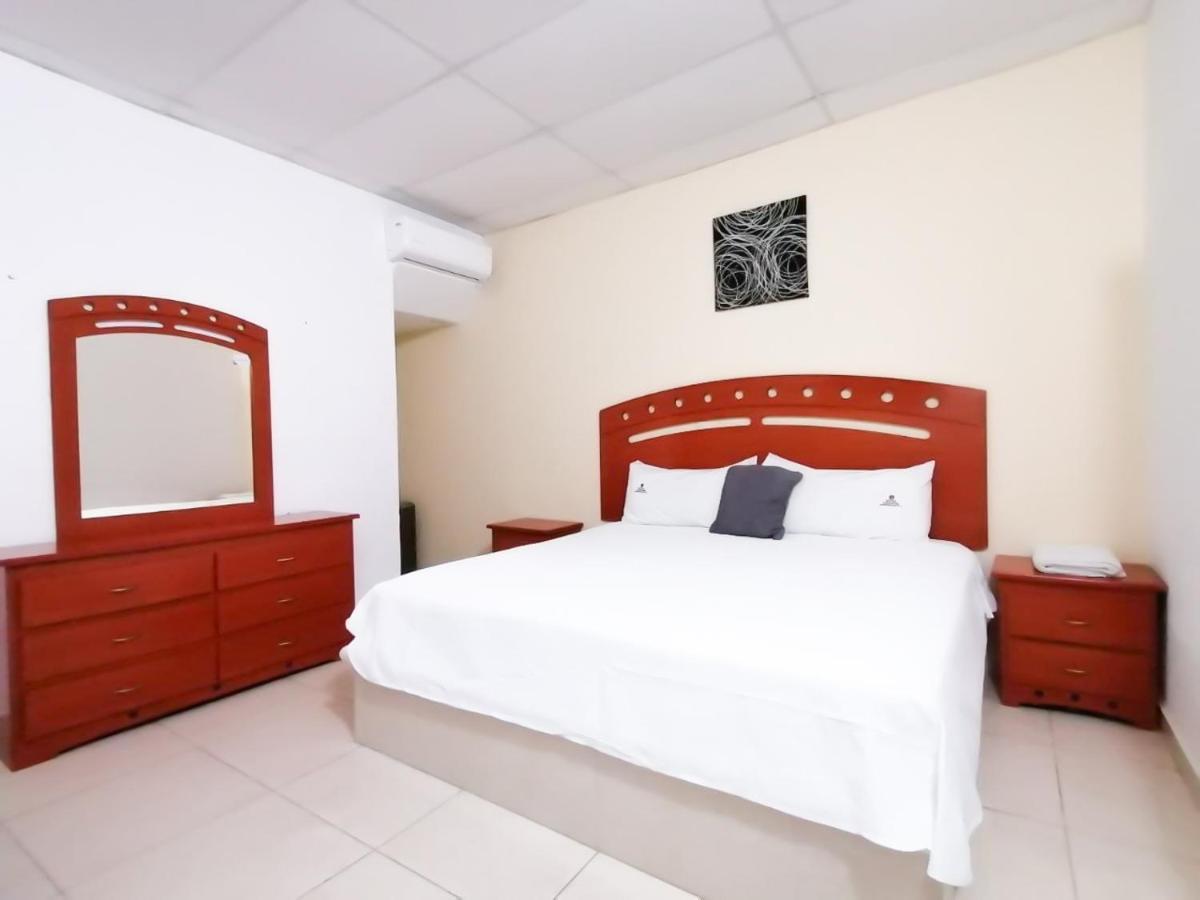 Hotel Paraiso Inn เตฮัวกัน ภายนอก รูปภาพ