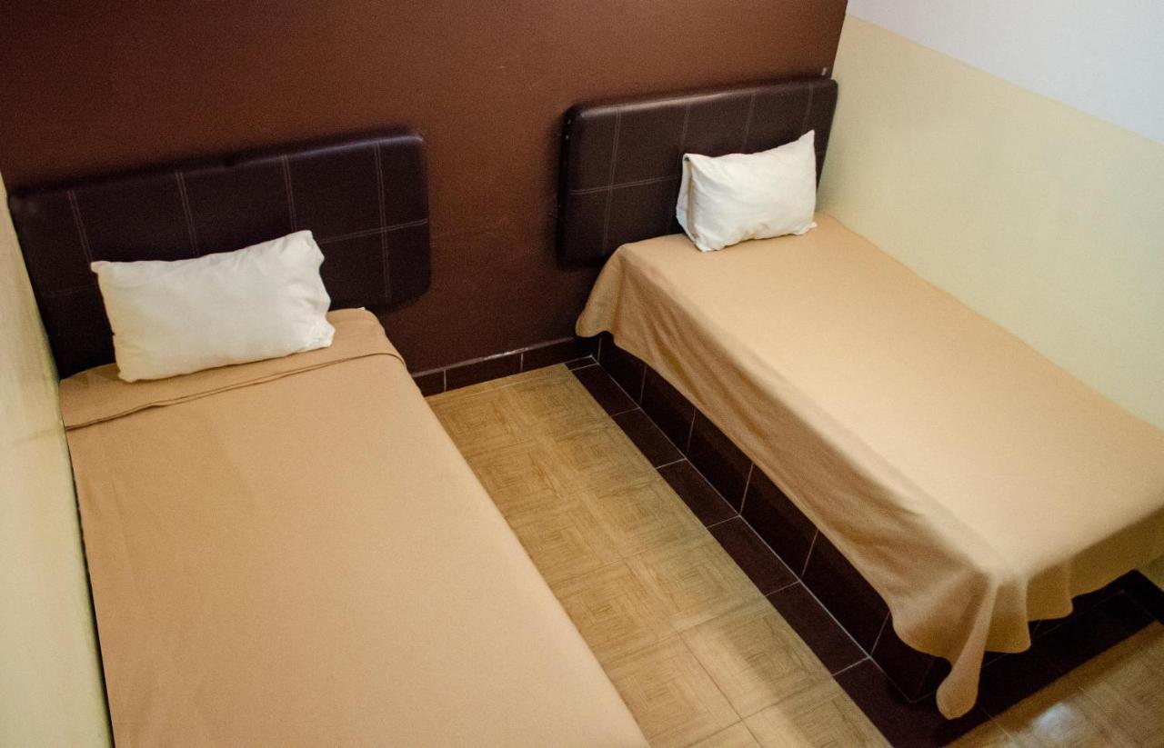 Hotel Paraiso Inn เตฮัวกัน ภายนอก รูปภาพ