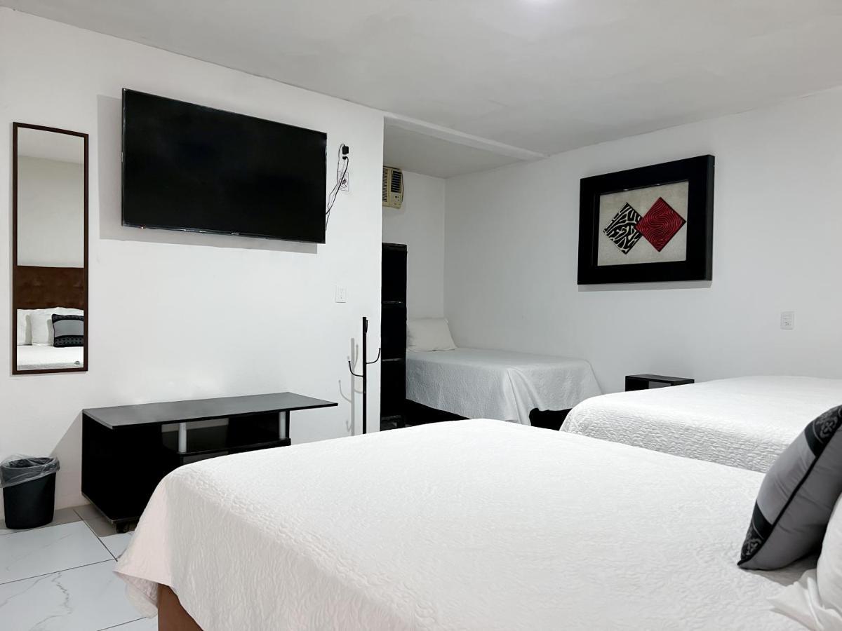 Hotel Paraiso Inn เตฮัวกัน ภายนอก รูปภาพ